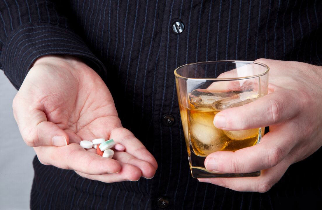 antibiotics and alcohol compatibility
